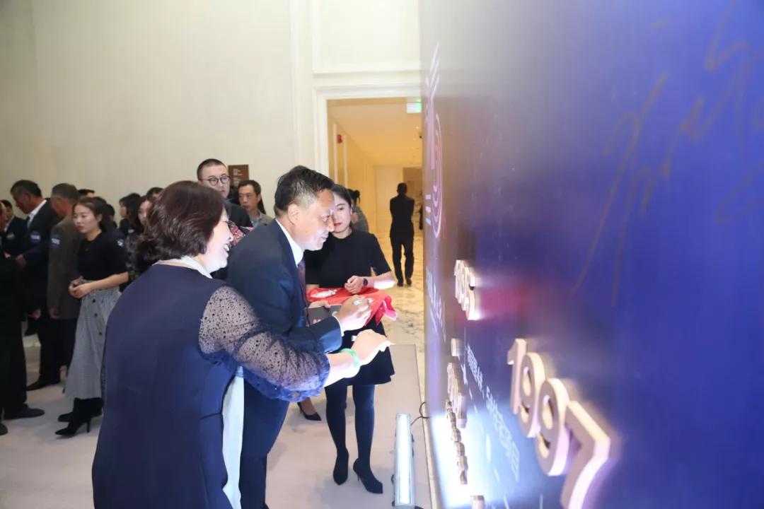 �°�ʤ���š�(�й���)�¹ٷ���վ